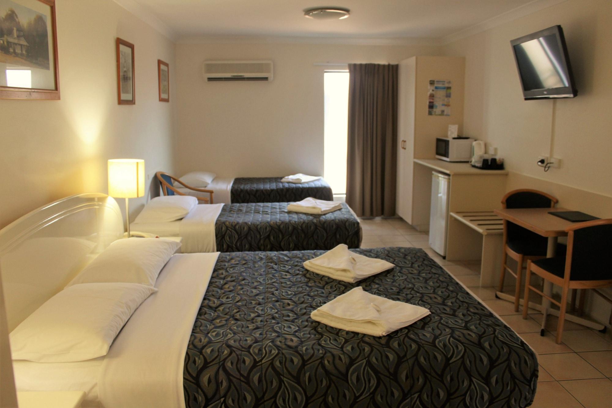 Rockhampton Palms Motor Inn Екстериор снимка