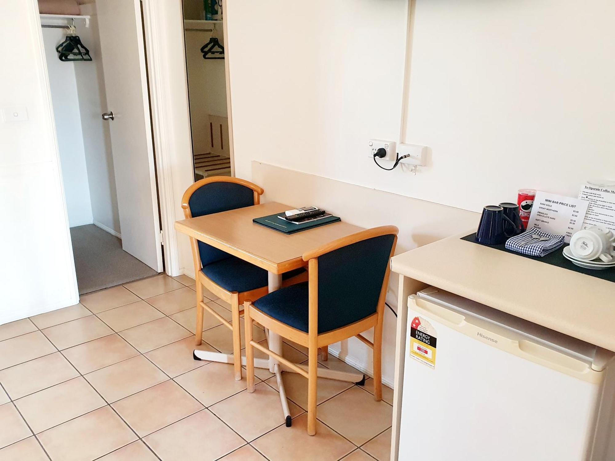 Rockhampton Palms Motor Inn Стая снимка