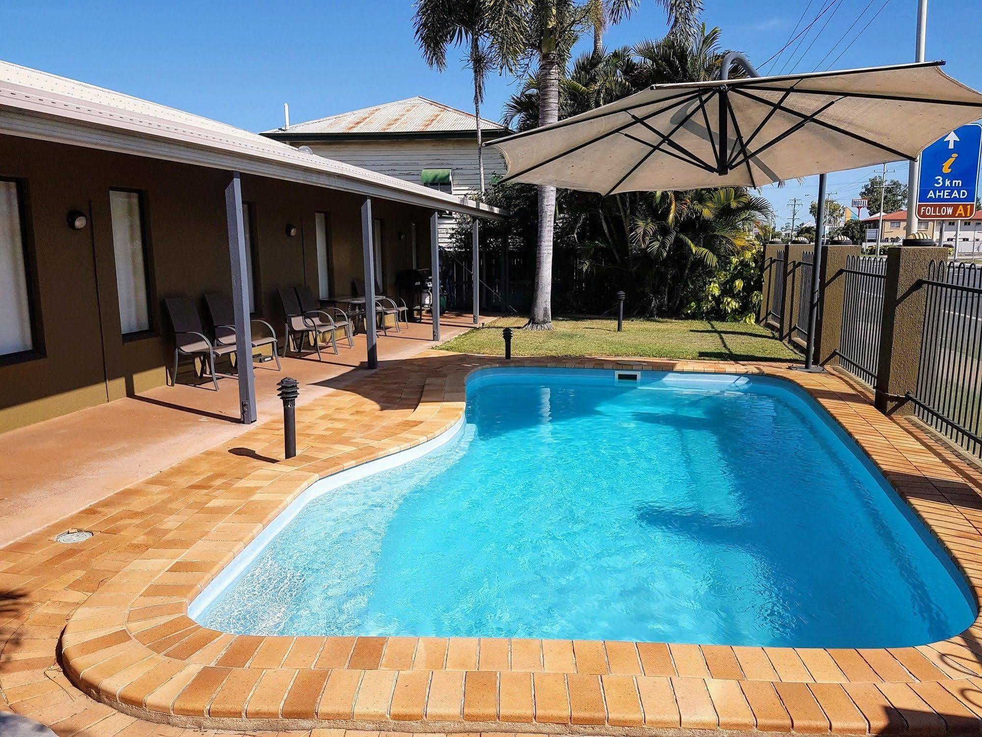 Rockhampton Palms Motor Inn Екстериор снимка